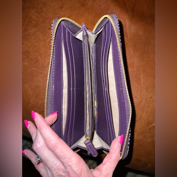 Michael Kors Python Embossed Leather Jet Set Chain Tote with matching wallet. - Picture 8 of 10